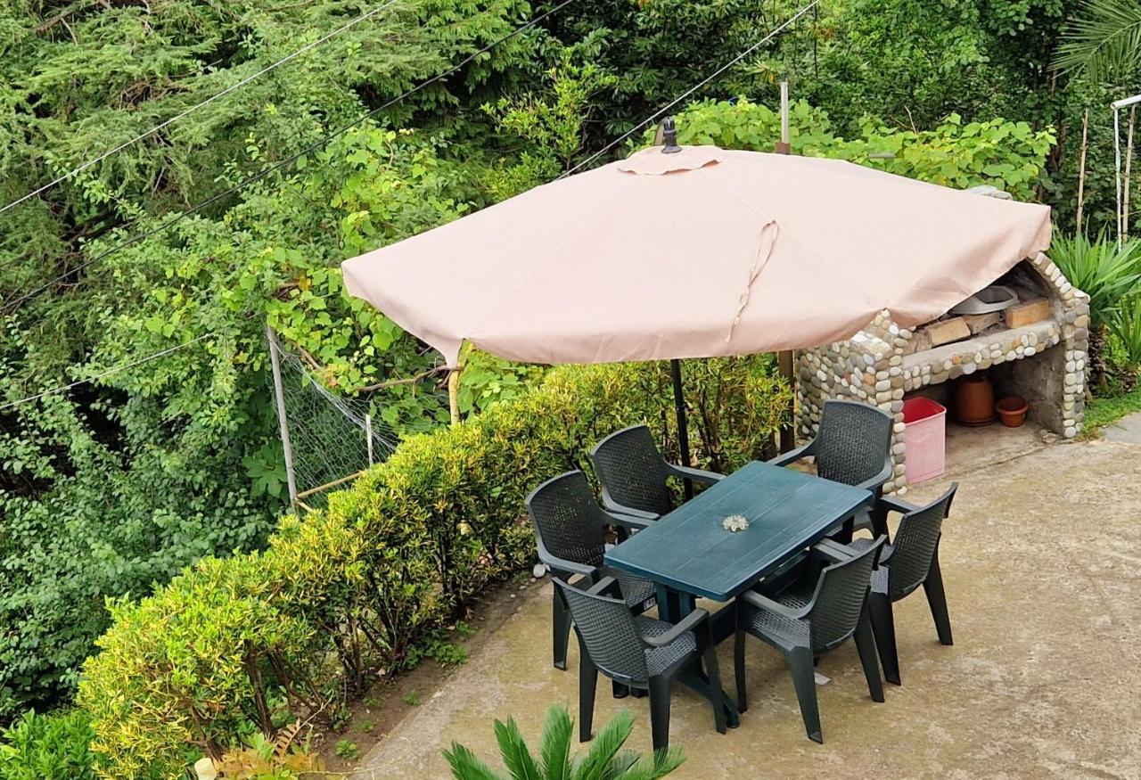 Apartments Sunset Paradise Makhinjauri Ngoại thất bức ảnh